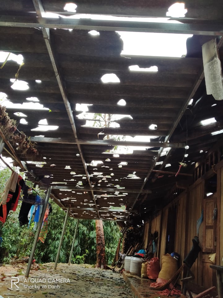 69 hộ bị thủng mái, hư hỏng nhà ở, rau màu